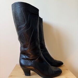 vintage Black Textured Heeled Boots for Women